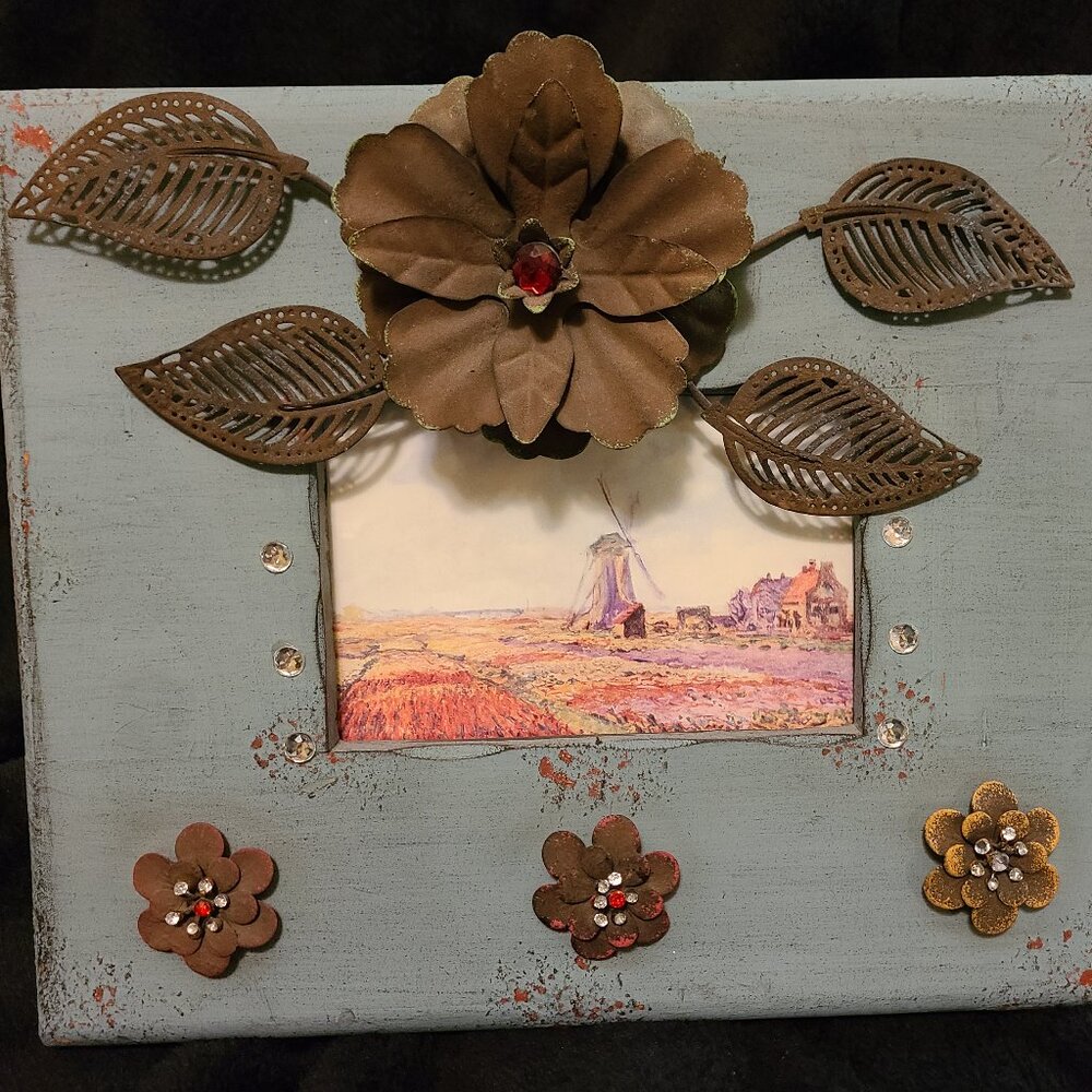 Standing Picture Frame